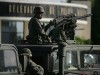 Humvee mexicain armée mexicaine véhicule blindé léger à roues photo . Des soldats mexicains sont stationnés dans les rues de la ville de Rio Bravo, au Mexique, ce 07 janvier 2008. Des soldats mexicains ont été attaqués par des tireurs non identifiés, le bilan final fait état de 3 tireurs tués et de cinq blessés dans les rangs de la police et de l'armée mexicaine. D'autres tireurs auraient été localisés dans une ville près de la frontière avec le Texas. L'armée mexicaine est présente dans cette ville depuis l'assasinat de l'ancien maire Juan Antonio Guajardo , tué en décembre 2007.